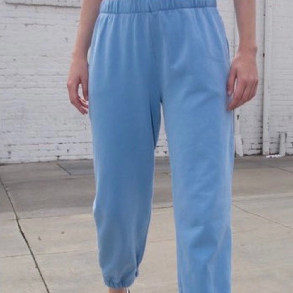 Brandy Melville Rosa Sweatpants